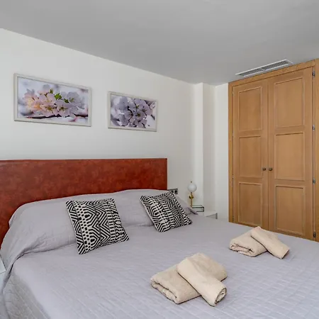 Apartment Sea View Marina Del Castillo By Interhome